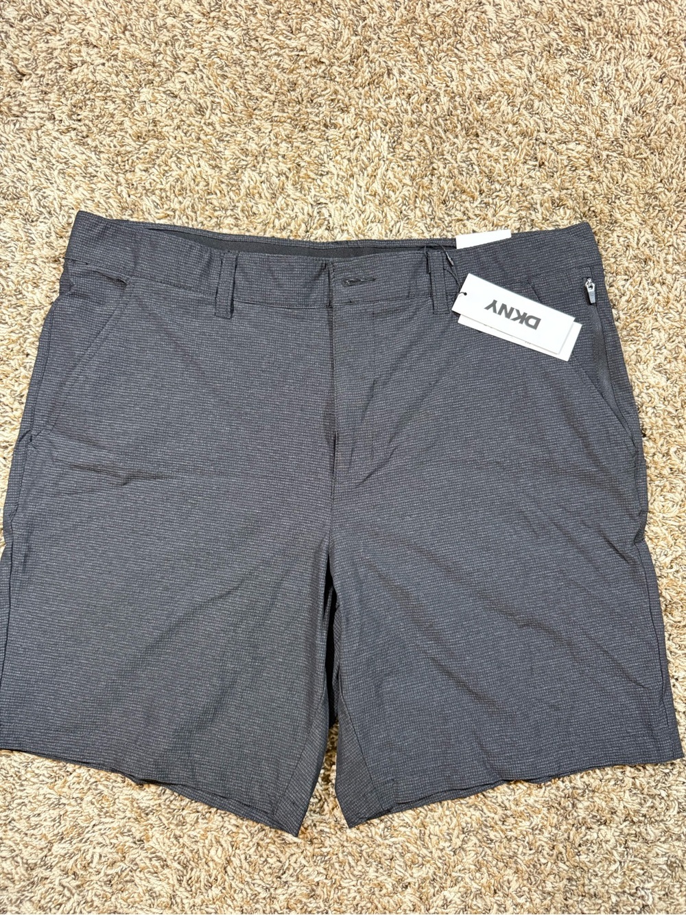 DKNY Men's Charcoal Textured Flat-Front Shorts
